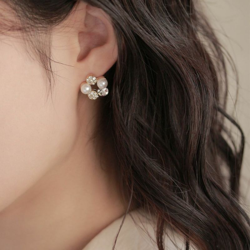 Classy ピアス パール パヴェ ストーン サークル スタッドピアス