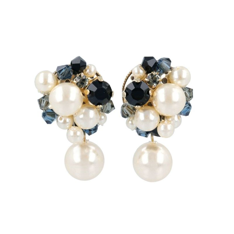 Classy イヤリング パールxガラス 下がり ネジバネ式イヤリング