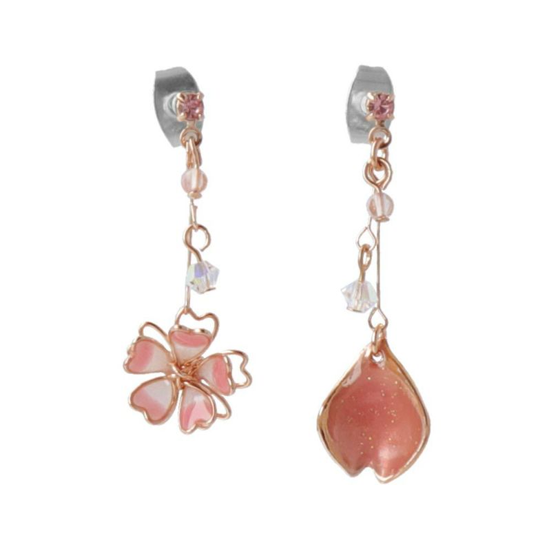 ピアス ニッケルフリー 桜 花弁 ワイヤー フラワー ビーズ アシンメトリー チタンポスト スタッドピアス