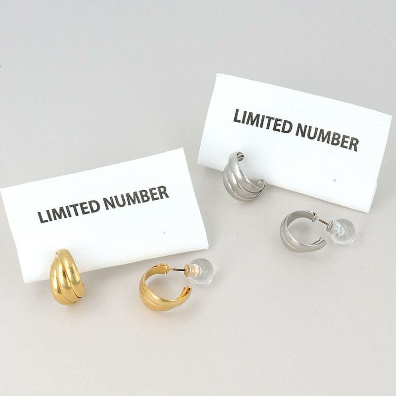 【LIMITED NUMBER】MELLOW フープ風 3連 マットメタル バックキャッチ チタンポストピアス