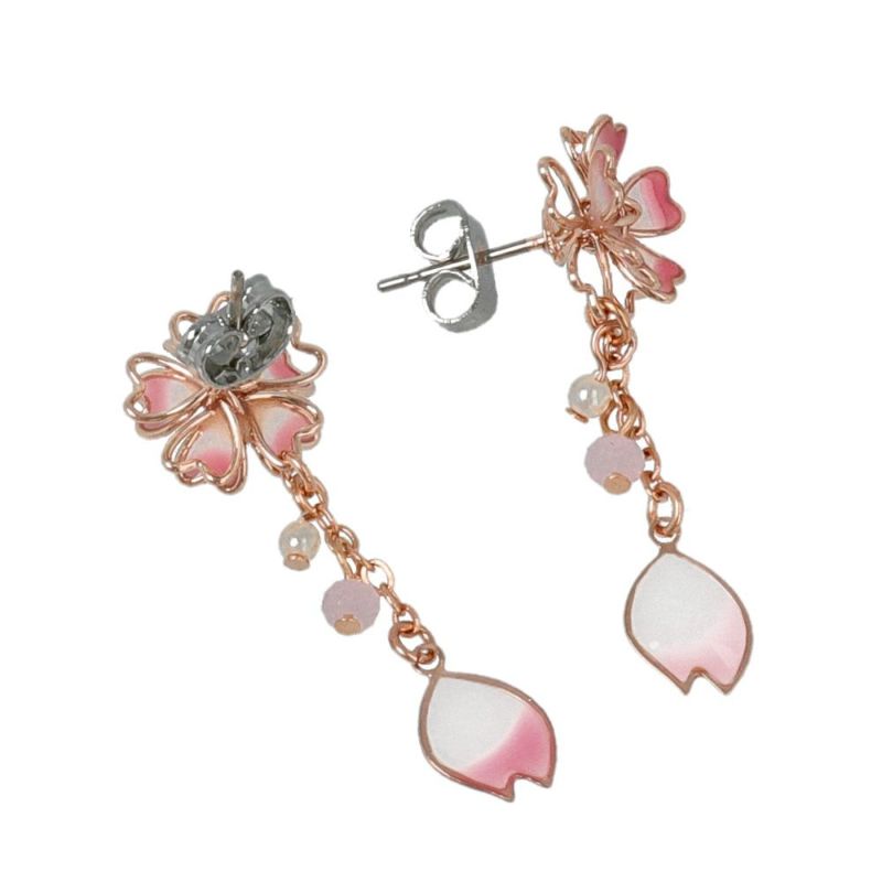 ピアス ニッケルフリー 桜 ワイヤーフラワー ゆれる花びら パール ビーズ チタンポスト スタッドピアス
