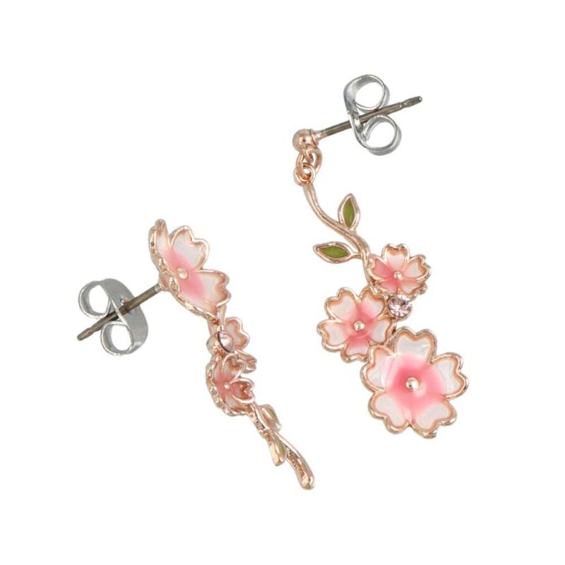 ピアス ニッケルフリー 桜 ストーン アシンメトリー チタンポスト スタッドピアス
