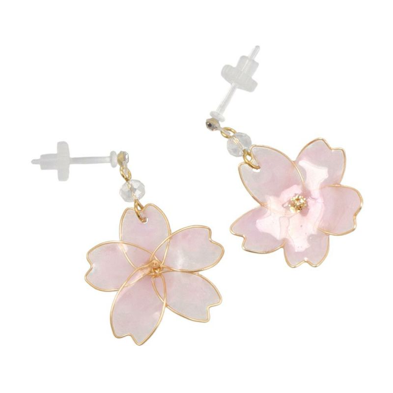 樹脂ピアス 桜 ストーン レジン スタッドピアス
