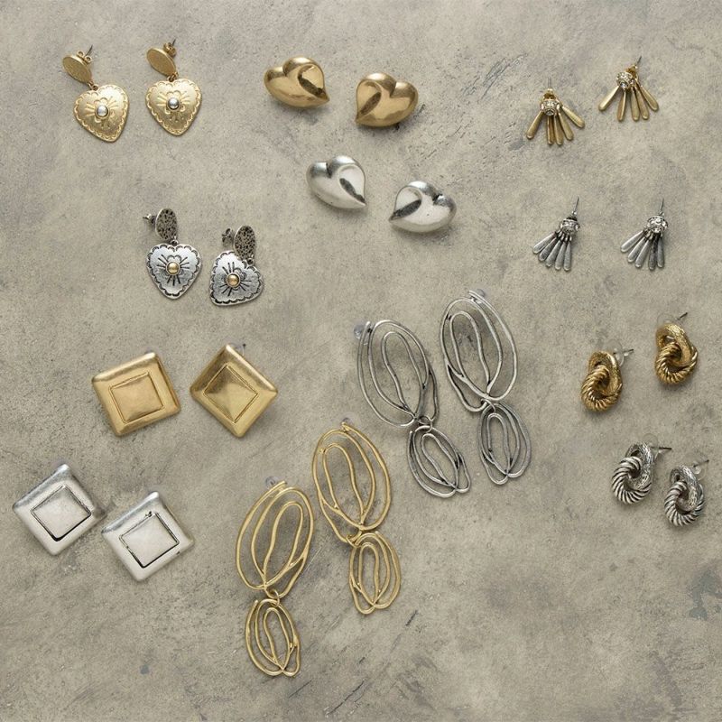 【LIMITED NUMBER】Vintage Like ピアス ニッケルフリー メタル アート ライン チタンポスト スタッドピアス