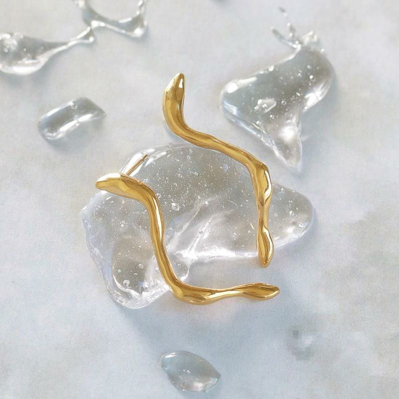 【Finobelle】Stainless Luxe ピアス ウェーブ サージカルステンレスポスト スタッドピアス