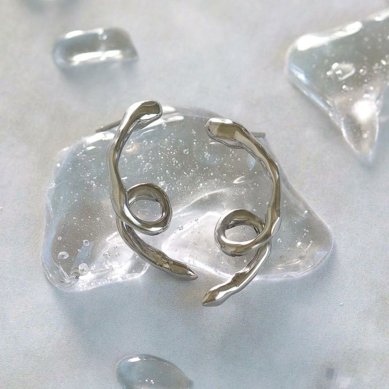 【Finobelle】Stainless Luxe ピアス カーブ ロール サージカルステンレスポスト スタッドピアス