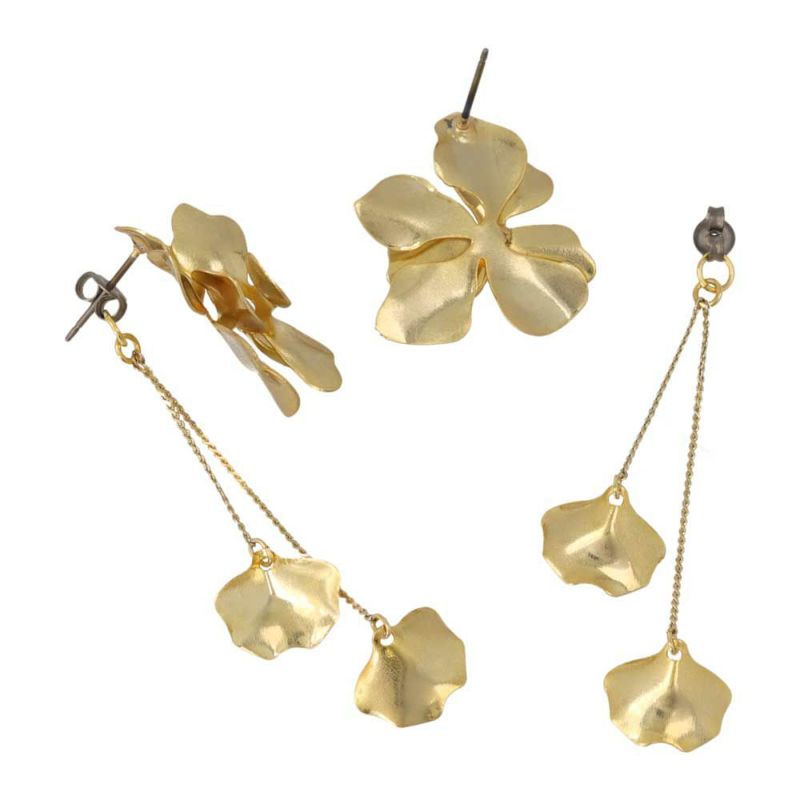 Classy GARDEN ピアス ニッケルフリー フラワー メタル ペタル チェーン バックキャッチ チタンポスト スタッドピアス