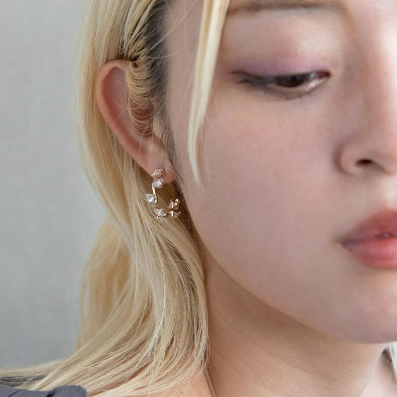 ピアス キュービックジルコニア スクエアカット メタル C型 スタッドピアス