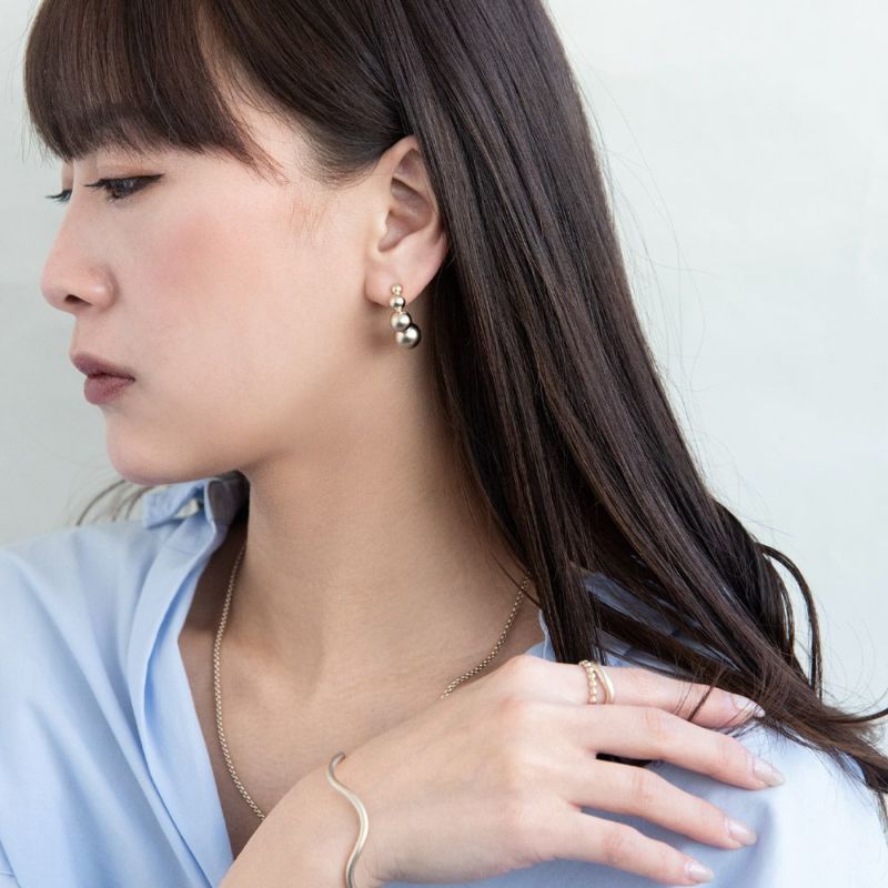 ピアス ニッケルフリー sable gold ボール カーブ ステンレスポスト スタッドピアス