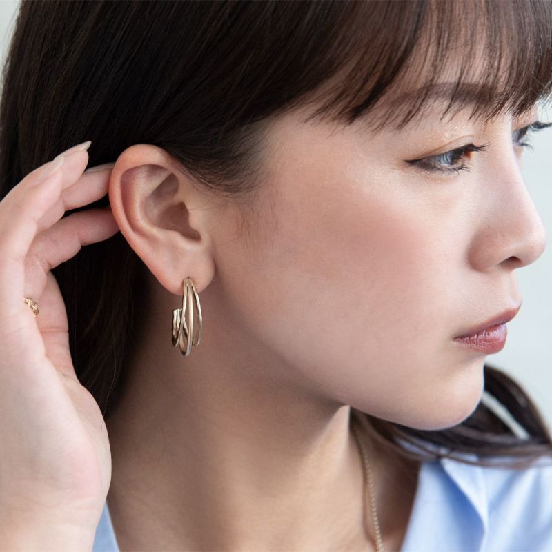 ピアス sable gold トリプル ライン ステンレスポスト C型 スタッドピアス