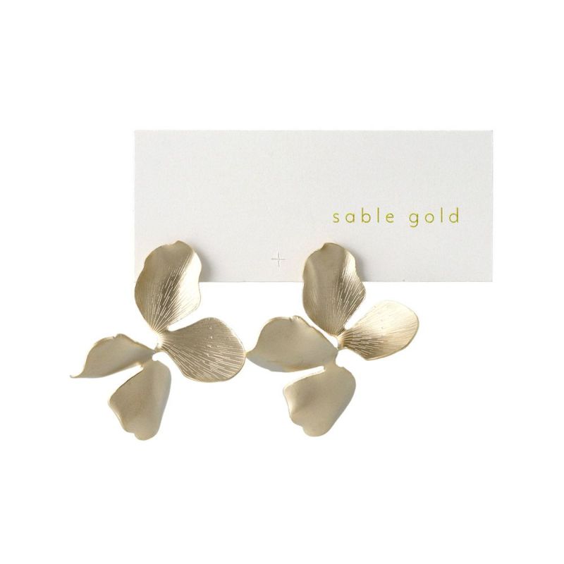 ピアス ニッケルフリー sable gold フラワー ステンレスポスト スタッドピアス