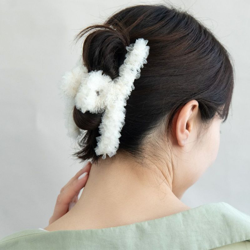 ヘアクリップ チュール フリル ボリューム アクリル クリア ロール バンスクリップ