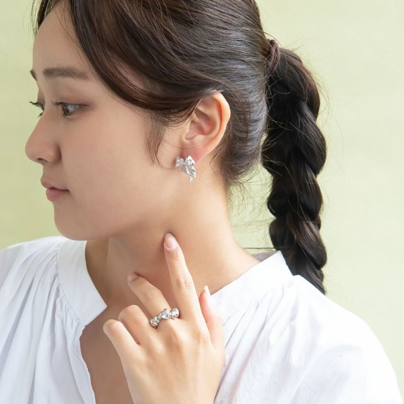 ピアス yura ニッケルフリー メタル リボン ハート ストーン チタンポスト スタッドピアス