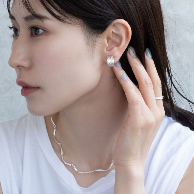 ネックレス ripple ニッケルフリー メタル ウェーブ ライン ショートネックレス