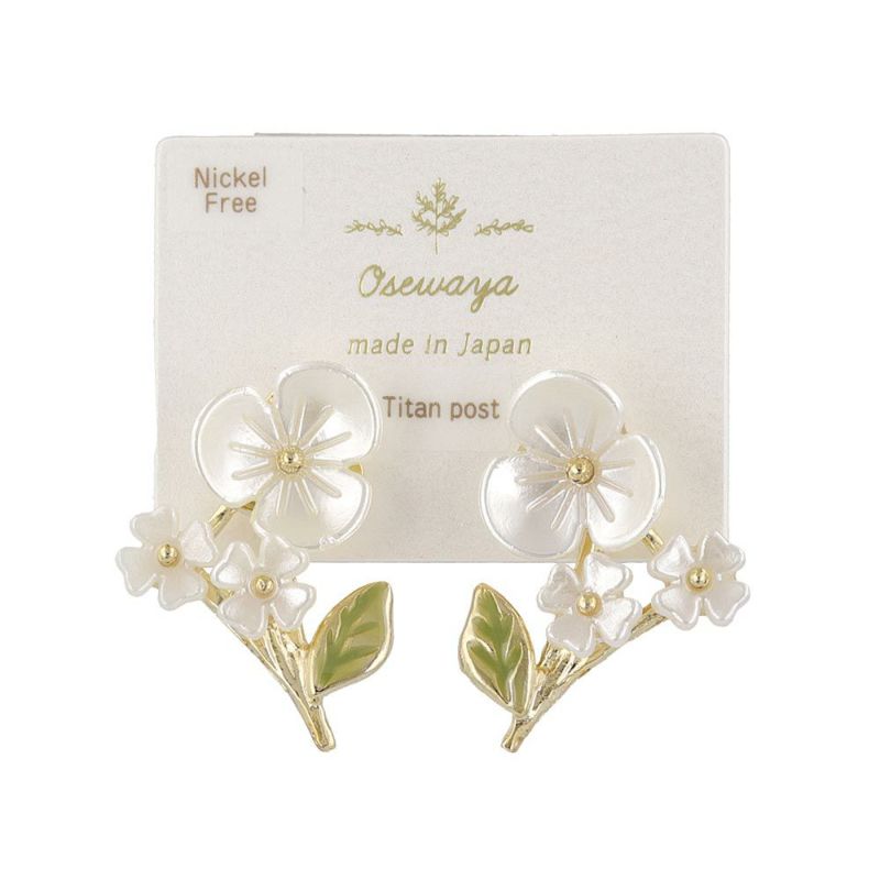 ピアス ニッケルフリー メタル パール フラワー 花 リーフ チタンポスト スタッドピアス