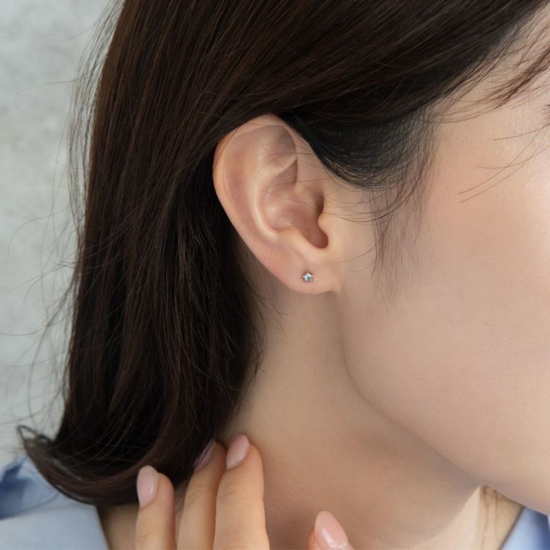 ピアス tiny. ニッケルフリー スター メタル スタッドピアス