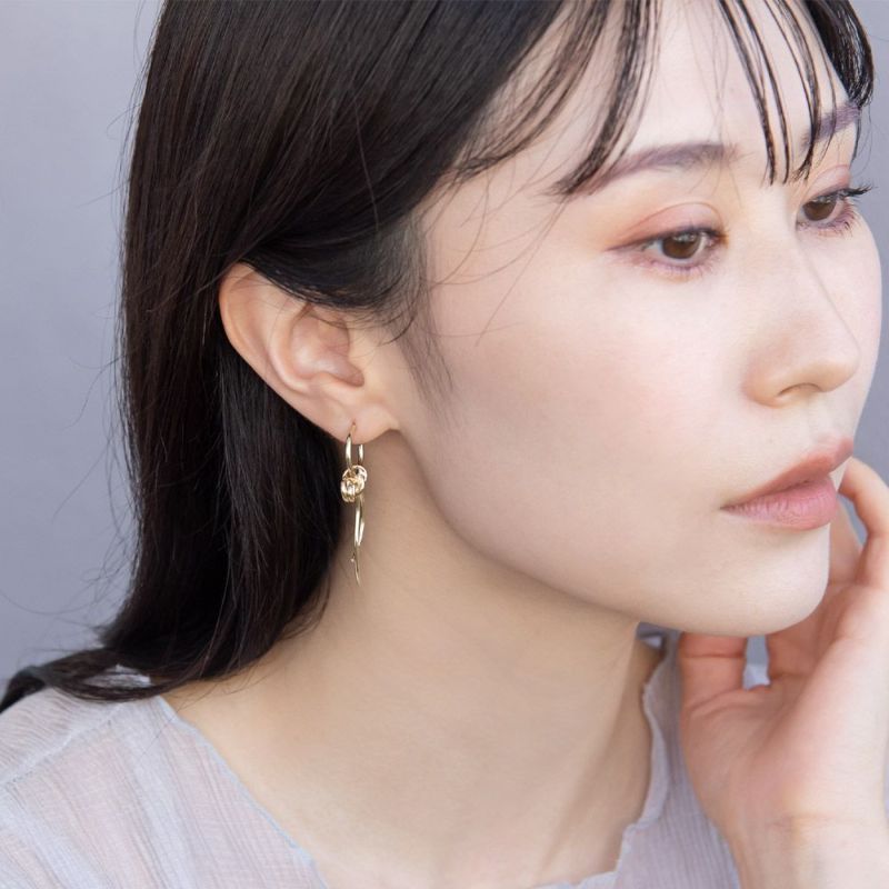ピアス メタル ノット リボン ロング ステンレスポスト C型 スタッドピアス