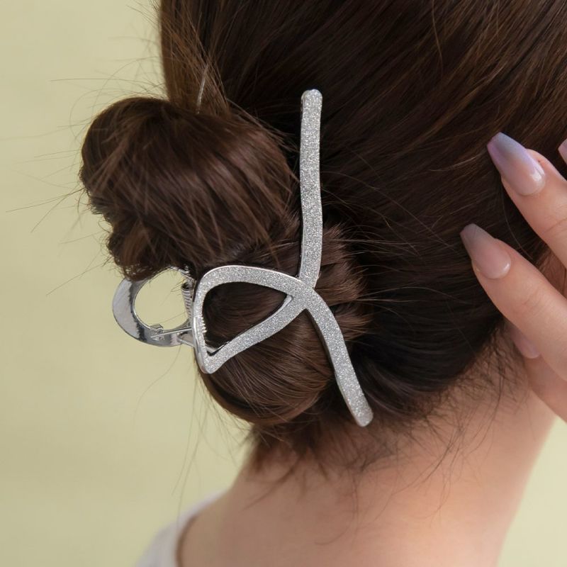 ヘアクリップ シマー ラメ カラー メタル ロール バンスクリップ