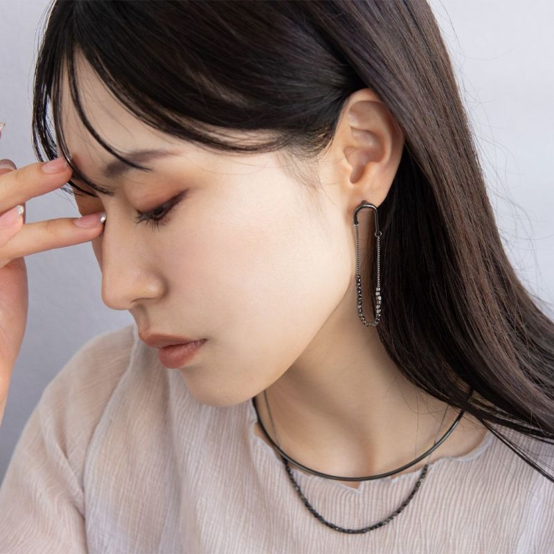 ピアス grain. ニッケルフリー メタル ビーズ スクエアー チェーン オーバル チタンポスト スタッドピアス