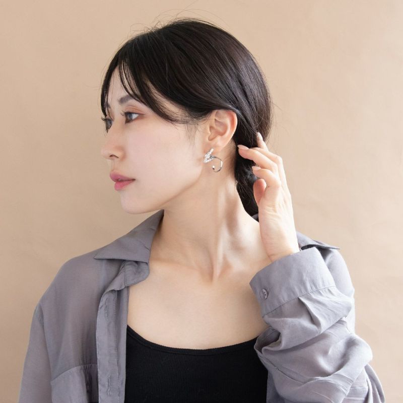 ピアス ニッケルフリー メタル パール ツイスト ライン チタンポスト スタッドピアス