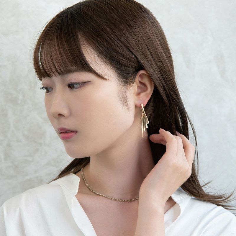 ピアス ニッケルフリー sable gold サブルゴールド メタル ツイスト ステック ライン ステンレスポスト スタッドピアス