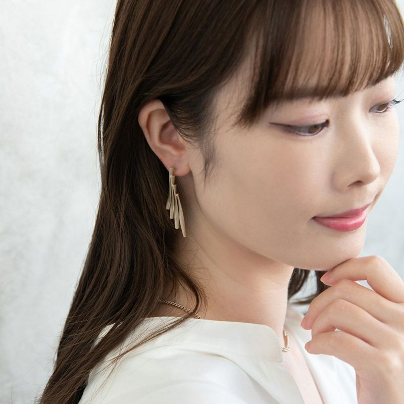 ピアス ニッケルフリー sable gold サブルゴールド メタル ツイスト ステック ライン ステンレスポスト スタッドピアス