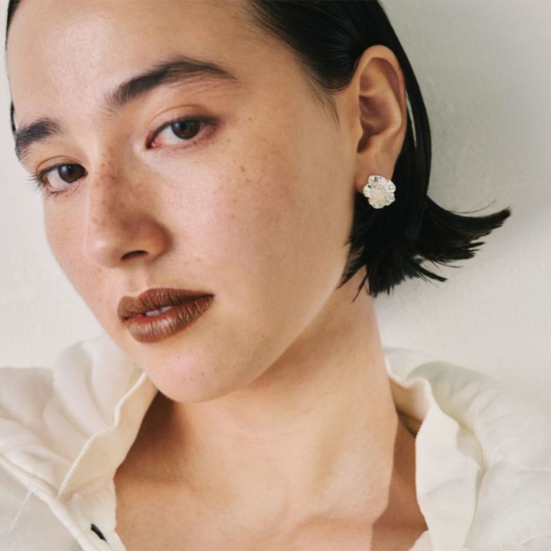 【LIMITED NUMBER】Vintage Like ピアス ニッケルフリー メタル フラワー ハイビスカス チタンポスト スタッドピアス