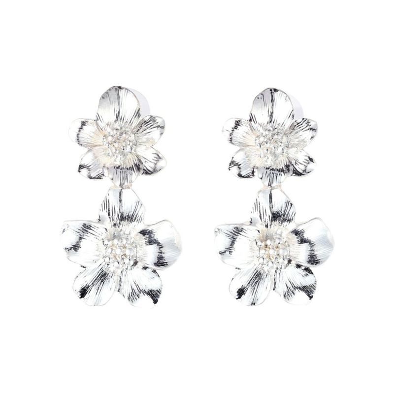 【LIMITED NUMBER】Vintage Like ピアス ニッケルフリー メタル フラワー アネモネ ダブル チタンポスト スタッドピアス