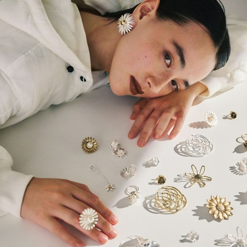 【LIMITED NUMBER】Vintage Like ピアス ニッケルフリー メタル フラワー アネモネ ダブル チタンポスト スタッドピアス