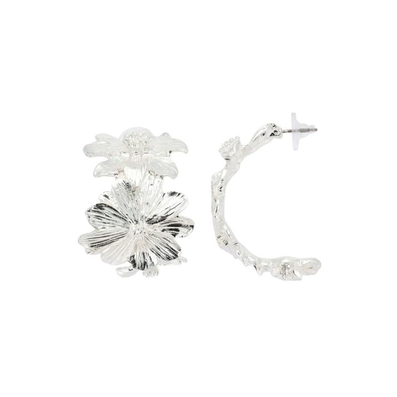 【LIMITED NUMBER】Vintage Like ピアス メタル フラワー クリスマスローズ トリプル チタンポスト C型 スタッドピアス