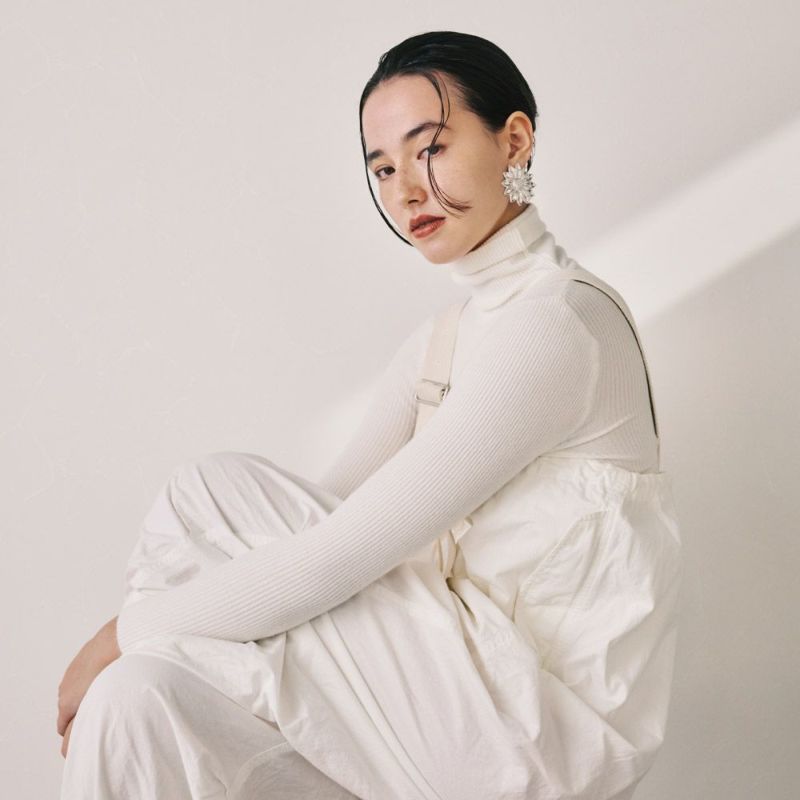 【LIMITED NUMBER】Vintage Like ピアス ニッケルフリー メタル フラワー ヒマワリ チタンポスト スタッドピアス