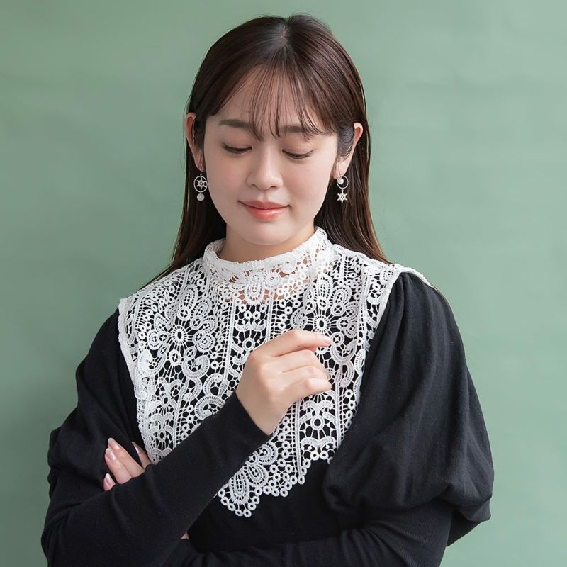 ピアス ニッケルフリー メタル 雪の結晶 オーロラ パール ストーン アシンメトリー チタンポスト スタッドピアス