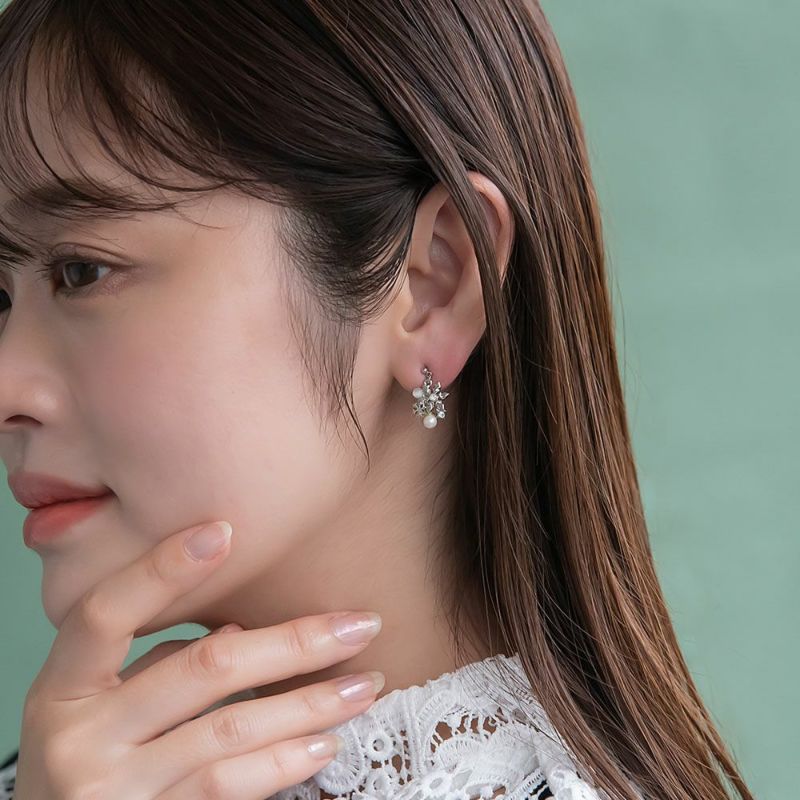 ピアス ニッケルフリー メタル 雪の結晶 合成キャッツアイ パール ストーン チタンポスト スタッドピアス