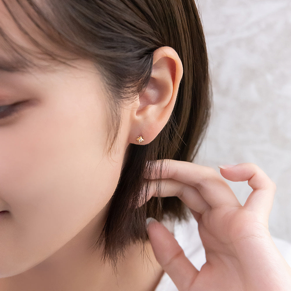 ピアス ニッケルフリー 星 スター キュービックジルコニア 18金 K18 ポストピアス