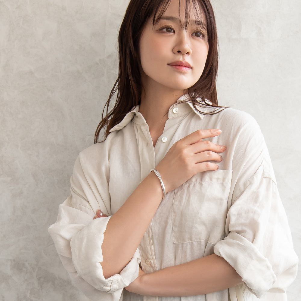 ブレスレット ニッケルフリー メタル マット ウェーブ マグネットバングル