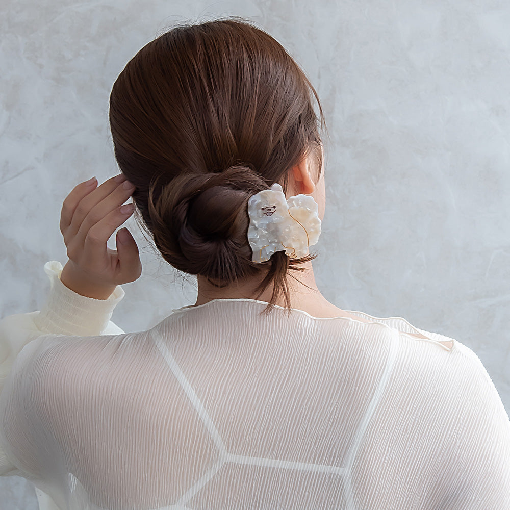 ヘアクリップ いぬ 犬 ポメラニアン 動物 アニマル マーブル バンスクリップ