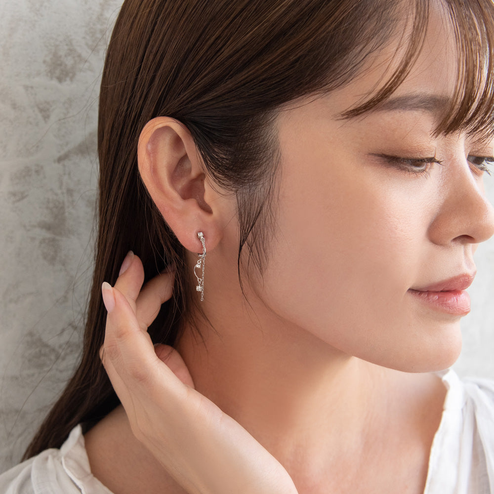 イヤリング ニッケルフリー メタル ワイヤー ウェーブ ミニ ストーン チェーン 下がり ネジバネ式イヤリング