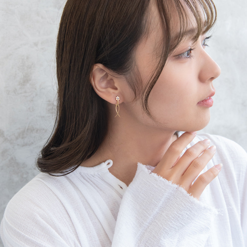 イヤリング ニッケルフリー メタル ワイヤー カーブライン ミニ フラワー カラーストーン パール ネジバネ式イヤリング