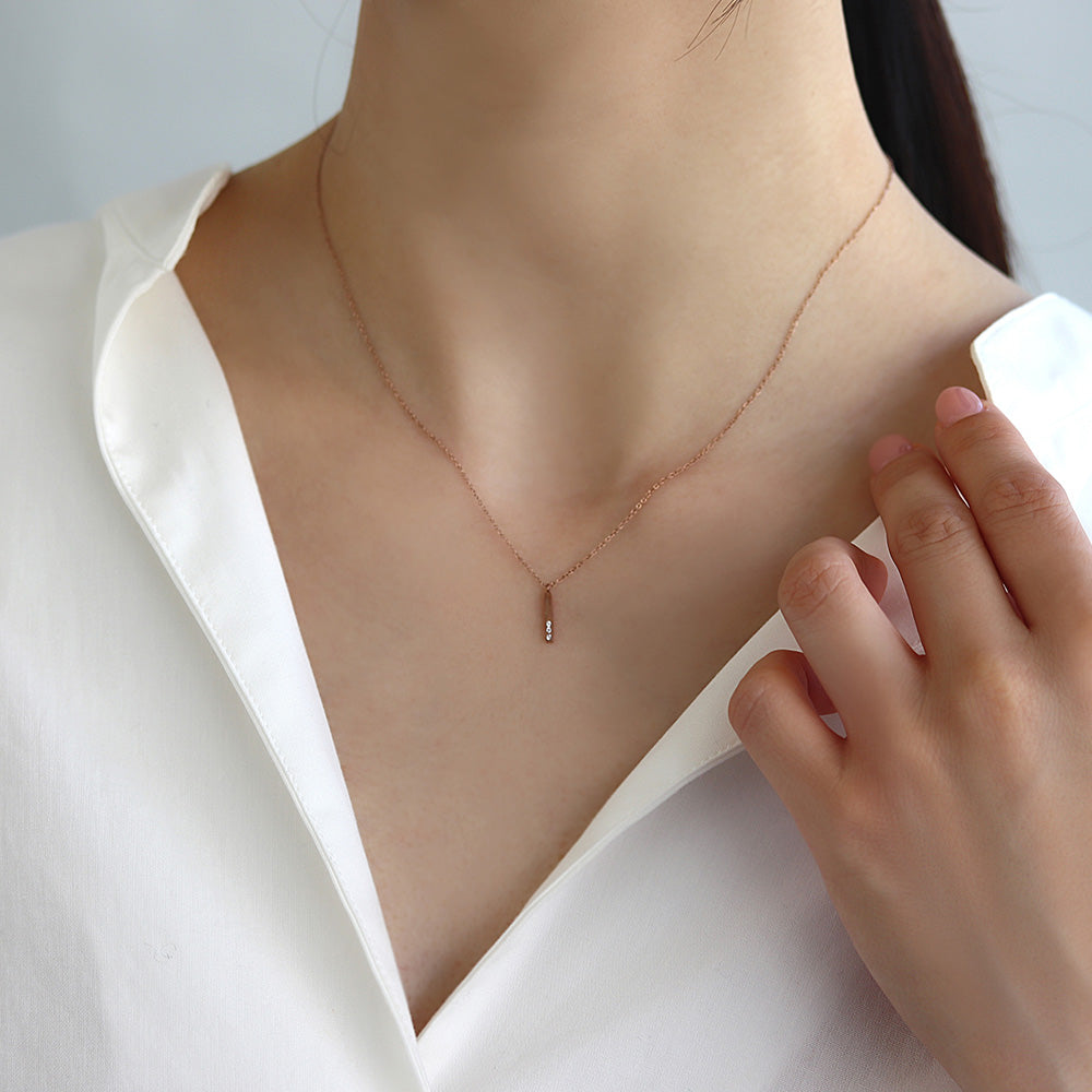 ネックレス ステンレス メタル ステック トリプル ストーン 超極細 チェーン マグネット プチネックレス