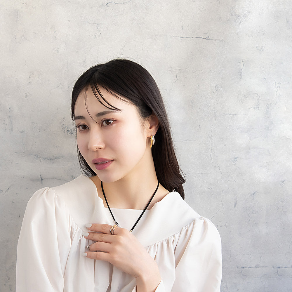 ピアス Combination Metal ニッケルフリー メタル J I ライン カーブ ステンレスポスト ドロップピアス