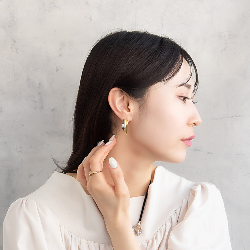 ピアス Combination Metal ニッケルフリー メタル J I ライン カーブ ステンレスポスト ドロップピアス
