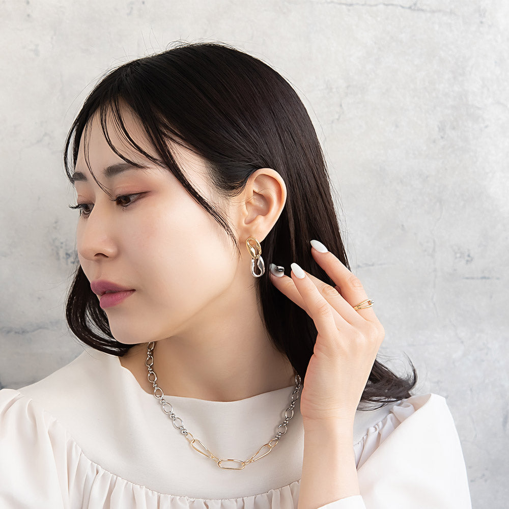 ピアス Combination Metal ニッケルフリー メタル ダブル ツイスト オーバル チェーン ステンレスポスト スタッドピアス