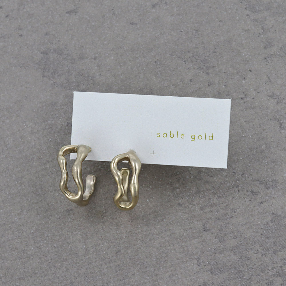 ピアス ニッケルフリー sable gold ウェーブ オーバル ライン ステンレスポスト C型 フープピアス