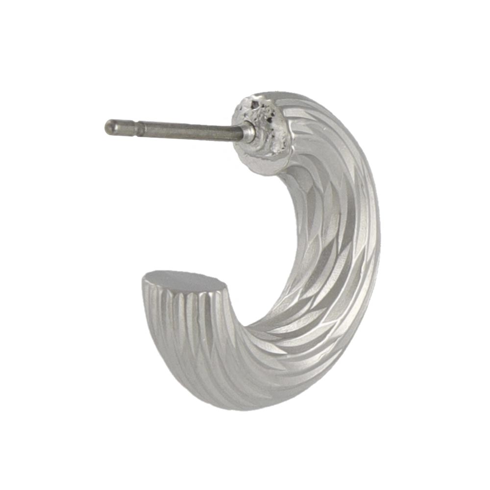 ピアス sable silver メタル ライン テクスチャー C型 スタッドピアス