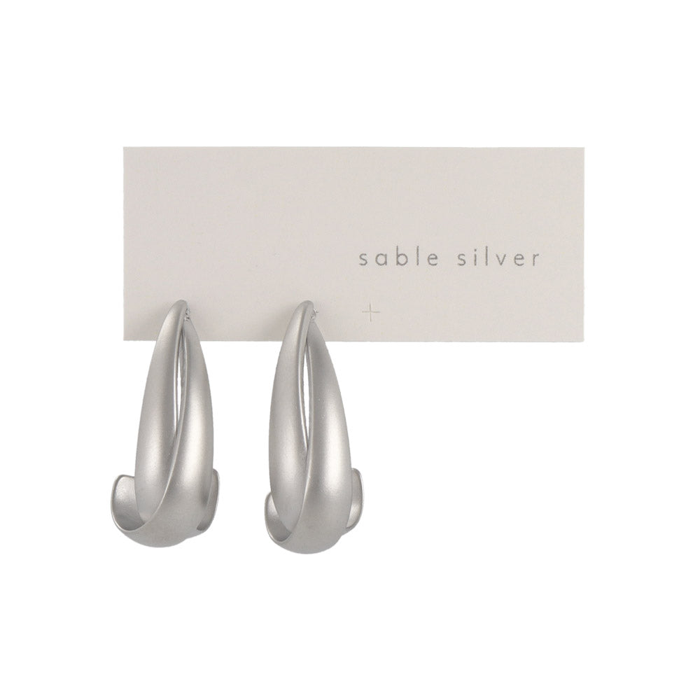 ピアス sable silver メタル J クロス ライン ドロップ C型 スタッドピアス