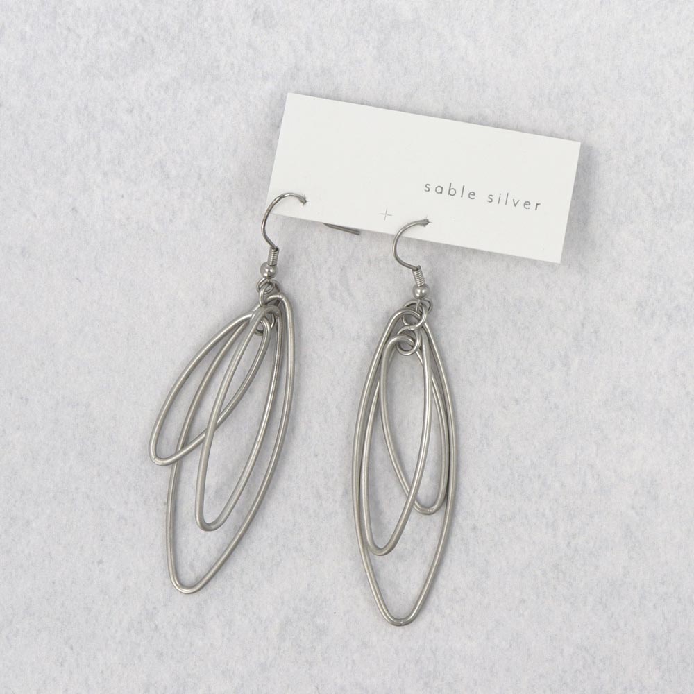 ピアス ニッケルフリー sable silver メタル トリプル アーモンド リング クロス フックピアス