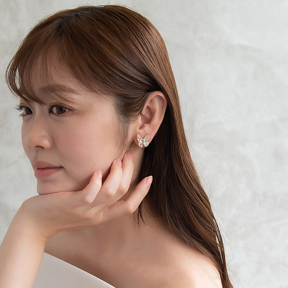 ピアス ニッケルフリー バラフライ シェル パール バックキャッチピアス スタッドピアス