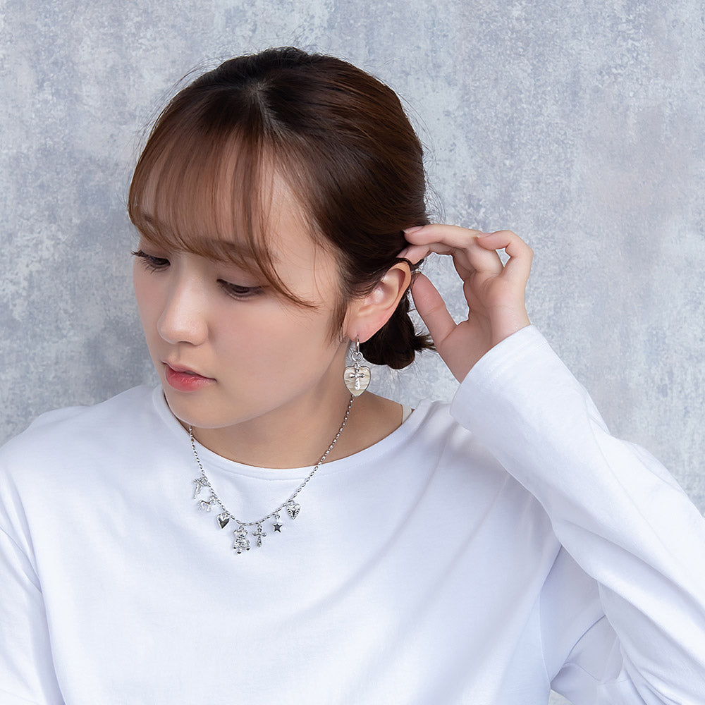 ピアス yura ニッケルフリー メタル チャーム クマ クロス ハート マーブル アシンメトリー チタンポスト ワンタッチ フープピアス