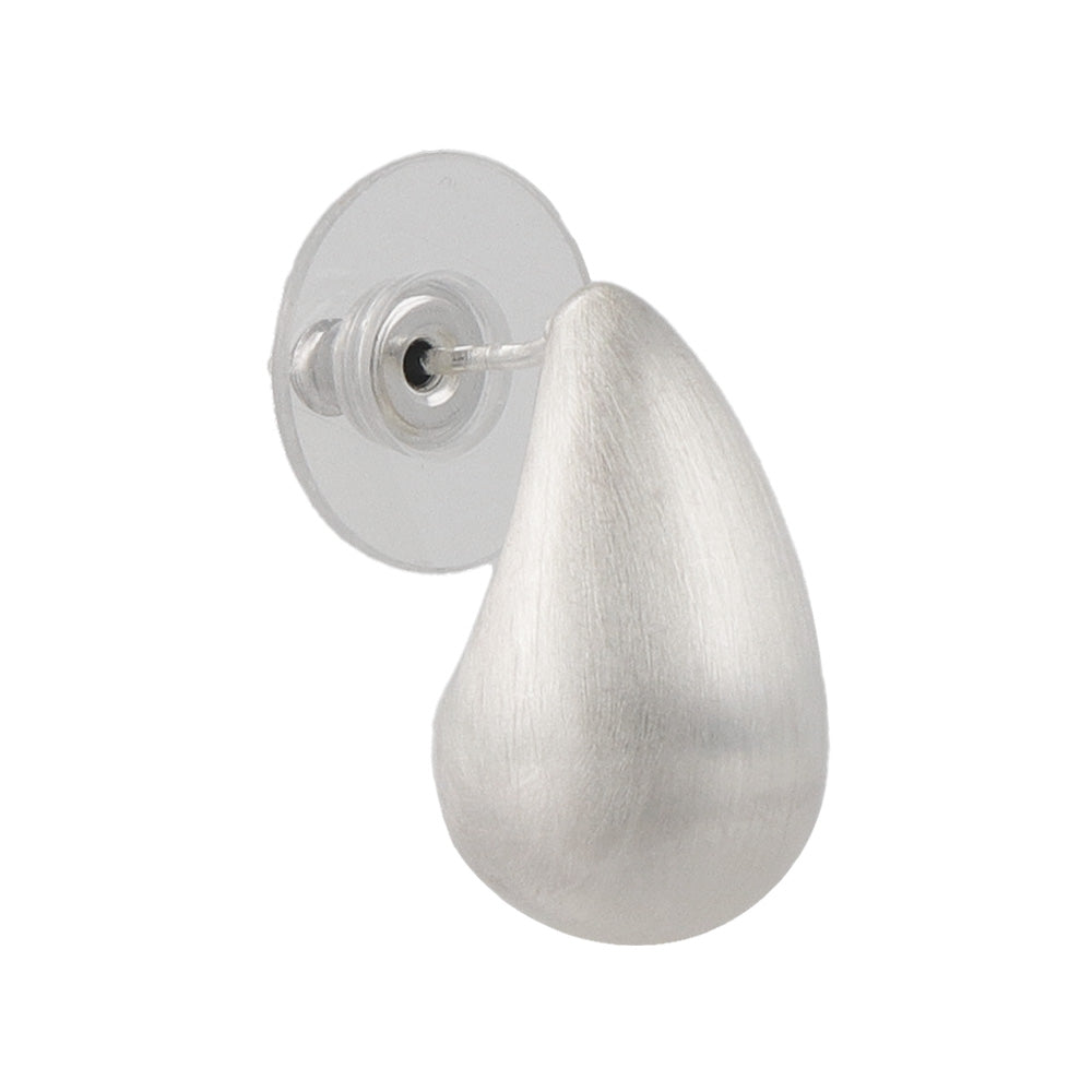 ピアス ニッケルフリー neige. メタル プレート ドロップ カーブ スタッドピアス