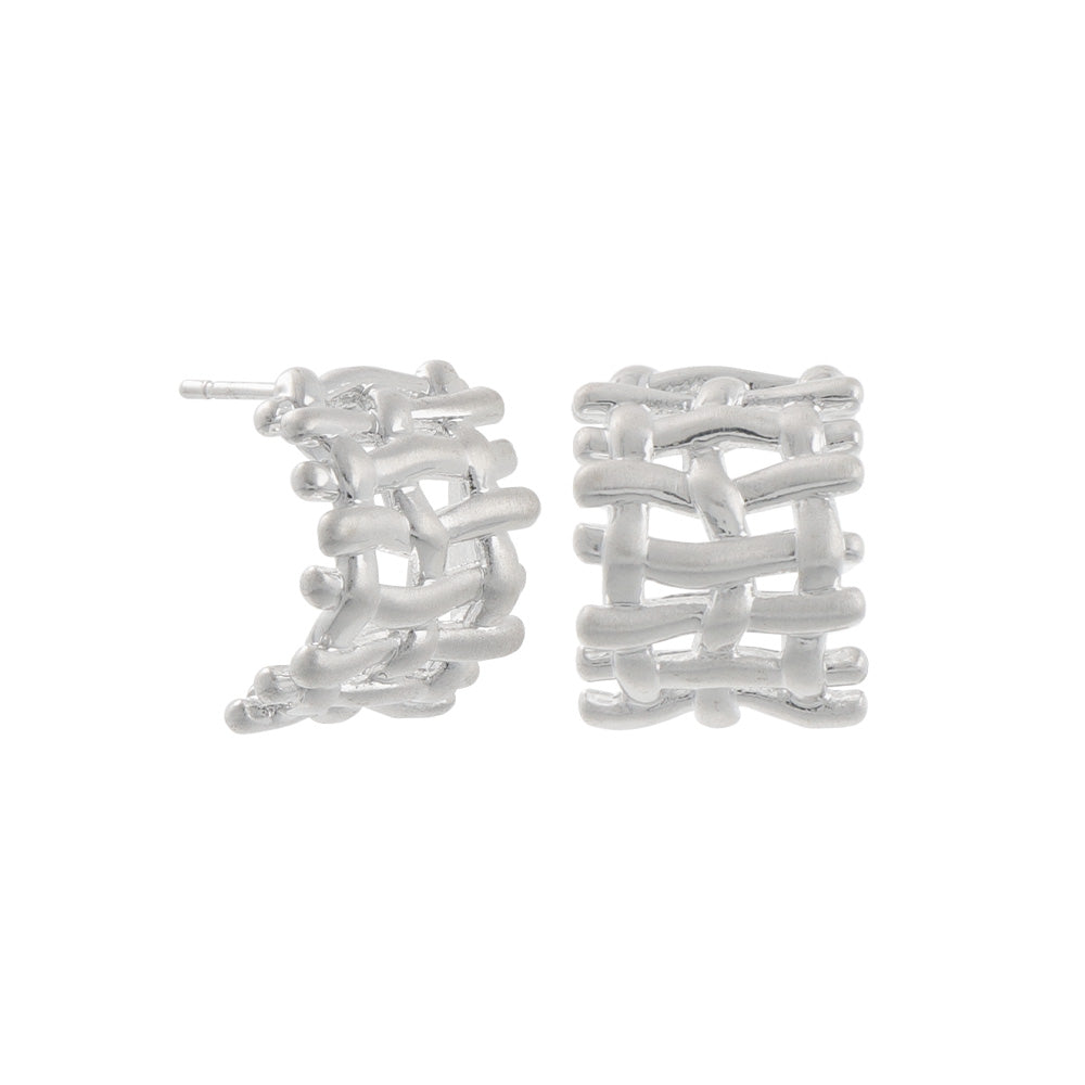 ピアス ニッケルフリー neige. メタル メッシュ スクエア カーブ スタッドピアス